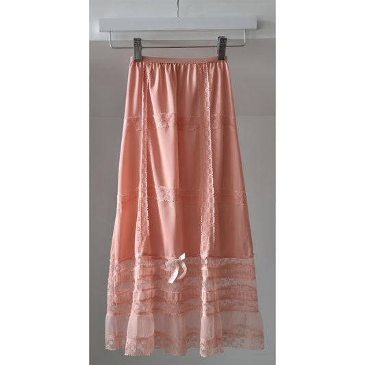 VINTAGE *NEW* 1960's Bangor Mills Women's Peach w/Lace Trim Half Slip Size S