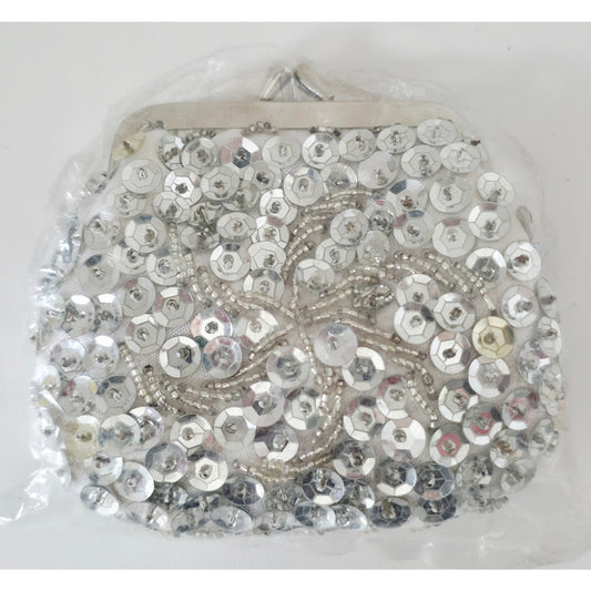 VINTAGE *NEW* 1960's Small Silver Change Purse with Pearl Design Never Opened