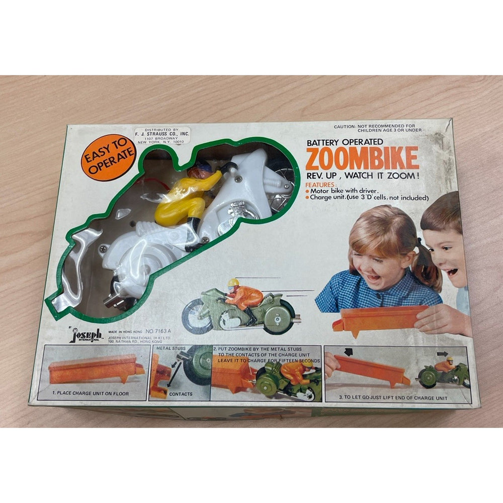 VINTAGE *NEW* 1970's Joseph International White Zoombike Battery Toy
