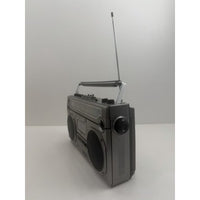 VINTAGE *PRISTINE* 1980's Hitachi TRK-8000H Cassette Tape AM/FM Radio Boombox