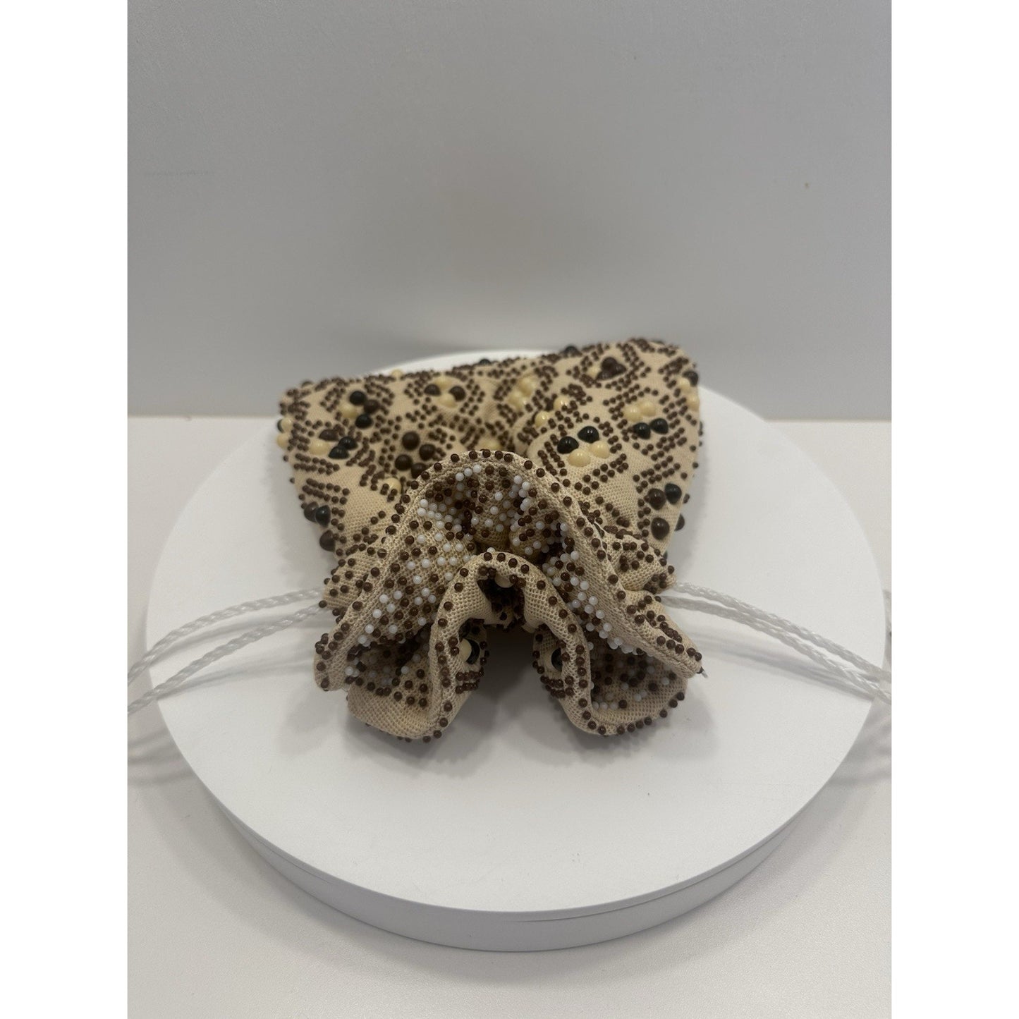 VINTAGE *NEW* 1970's Hand-Beaded Cinch Purse in Taupe with Black/White Beads