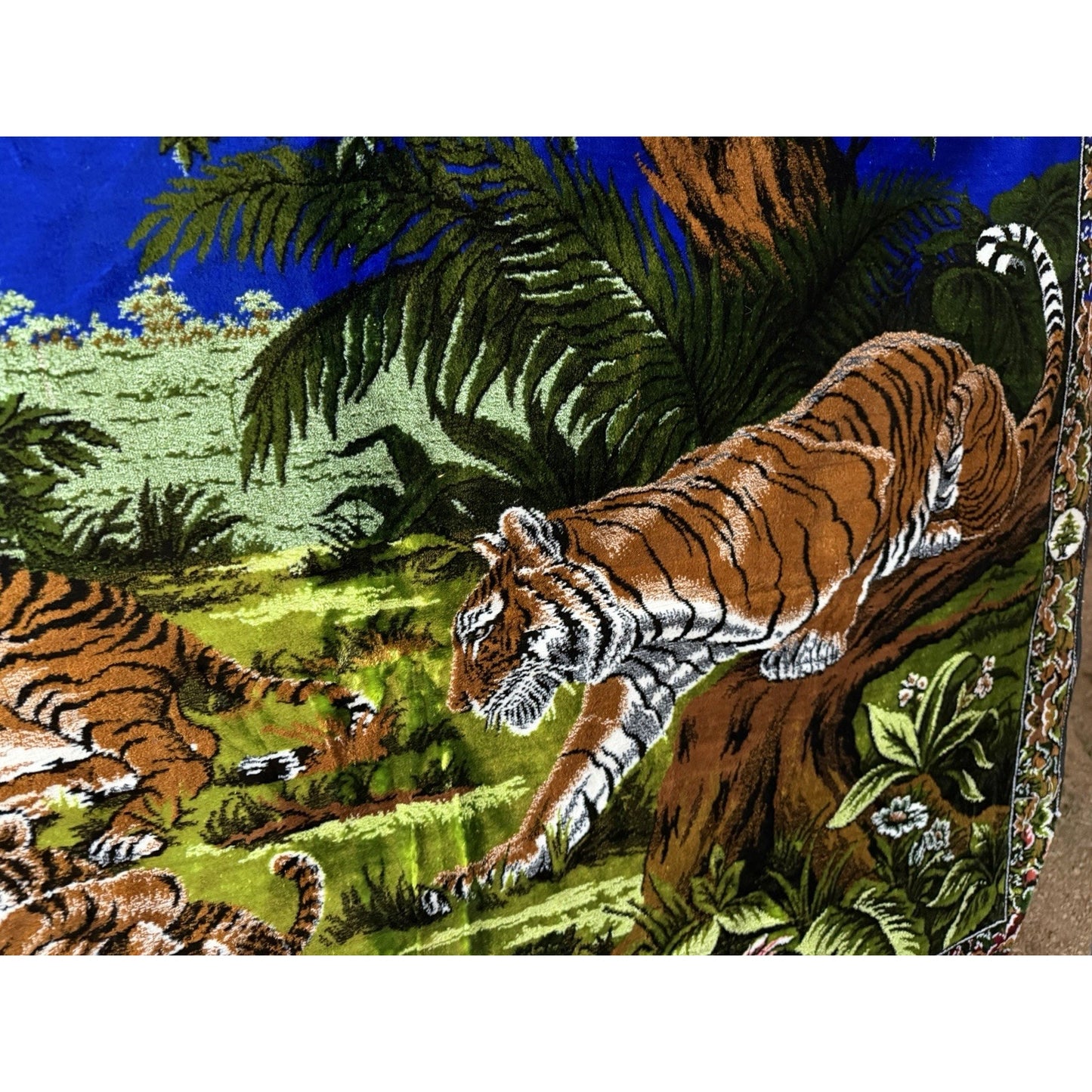 VINTAGE *PRISTINE* 1960's Tigers At Play Lebanese Velvet Tapestry