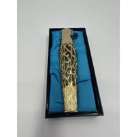 VINTAGE *NEW* 1950's "Women's" Lighter with Ornate Design Japan Gold