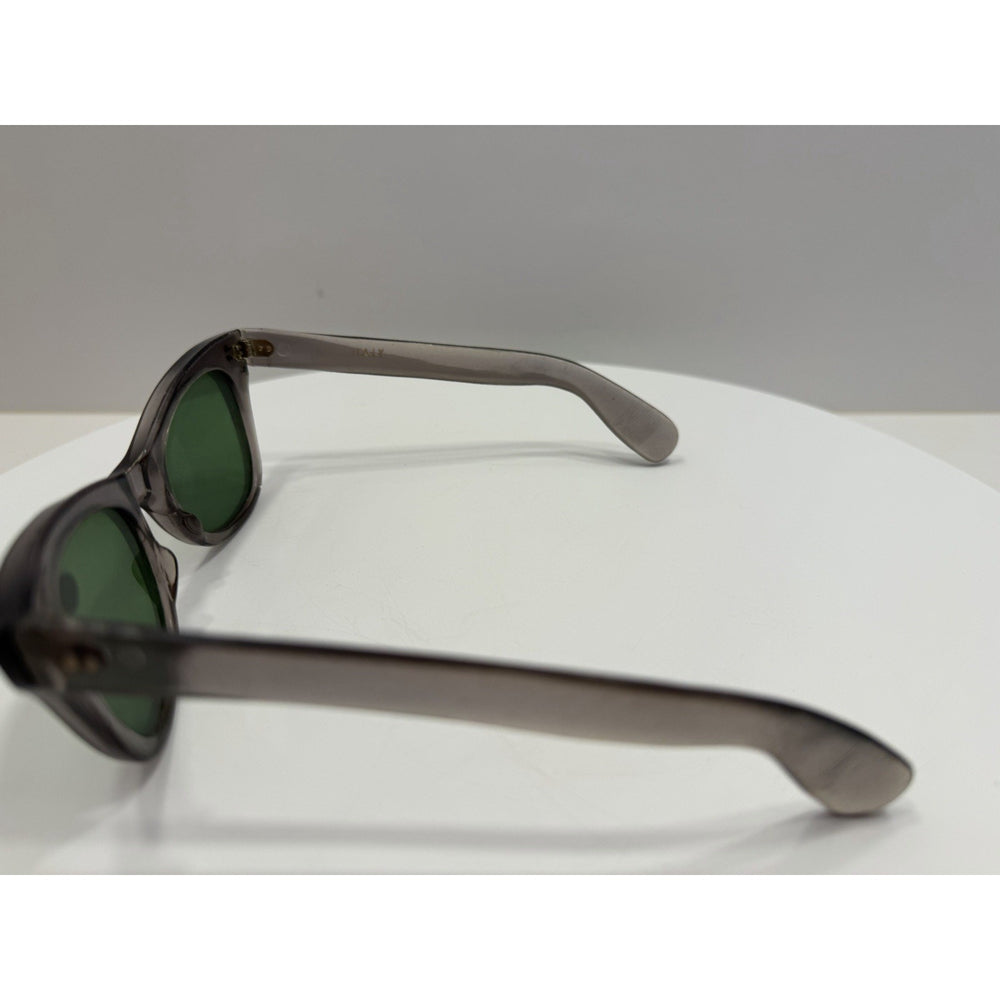 VINTAGE *NEW* 1960's Glam Unisex Sunglasses Gray Rnd Frame/Green Lens ITALY