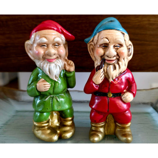 VINTAGE *NEW* 1960's Commadore Happy Time Set of 2 Smiling Holiday Elf Figurines