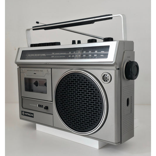 VINTAGE *PRISTINE* 1980 Hitachi TRK-5650H Cassette Tape Recorder AM/FM Boombox