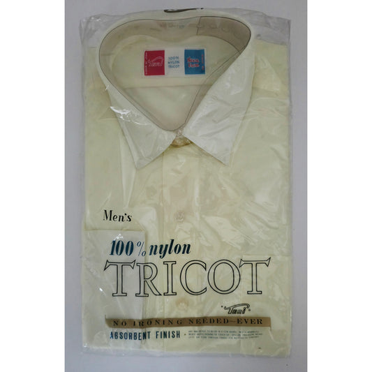 VINTAGE *NEW* 1960's Men's Light Yellow Collared Shirt 100% Nylon TRICOT Size 15.5-33