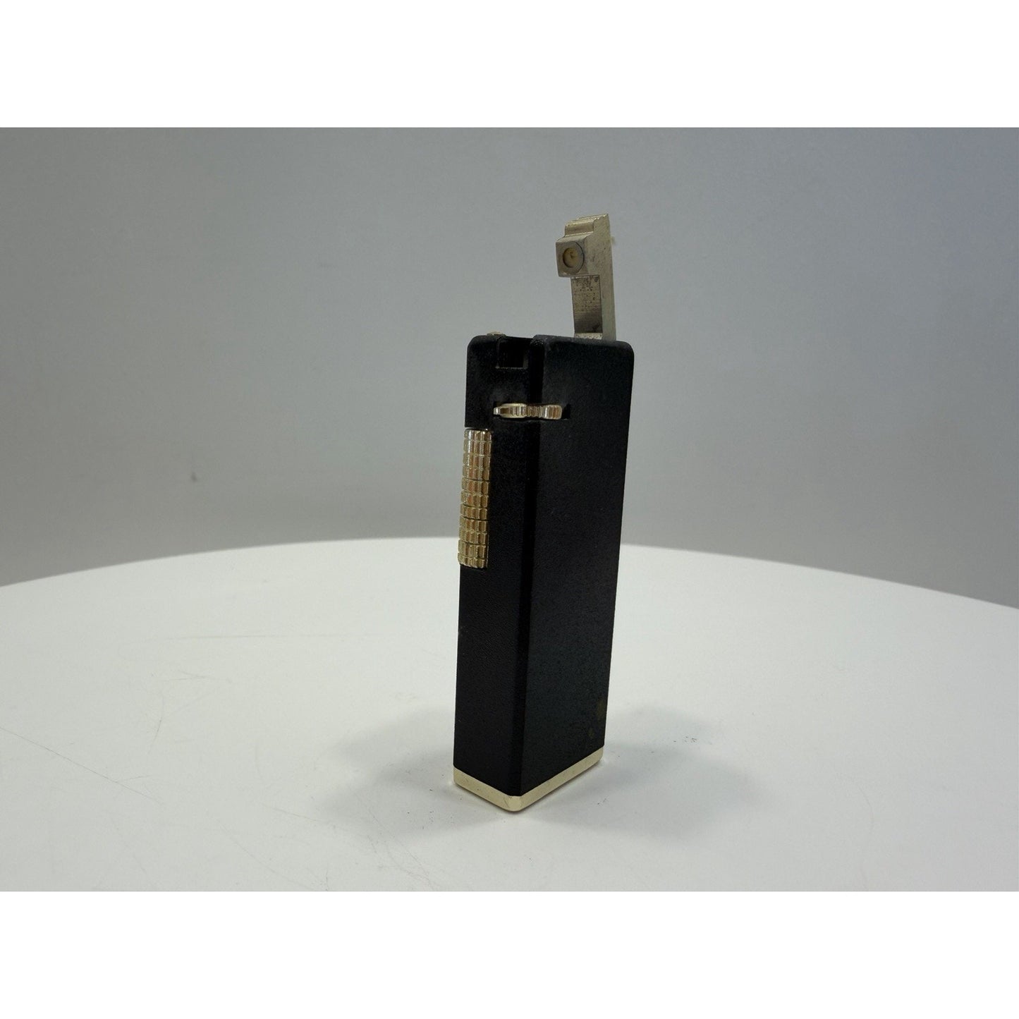 VINTAGE *NEW* 1950's Imperial Black/Gold Super Lighter