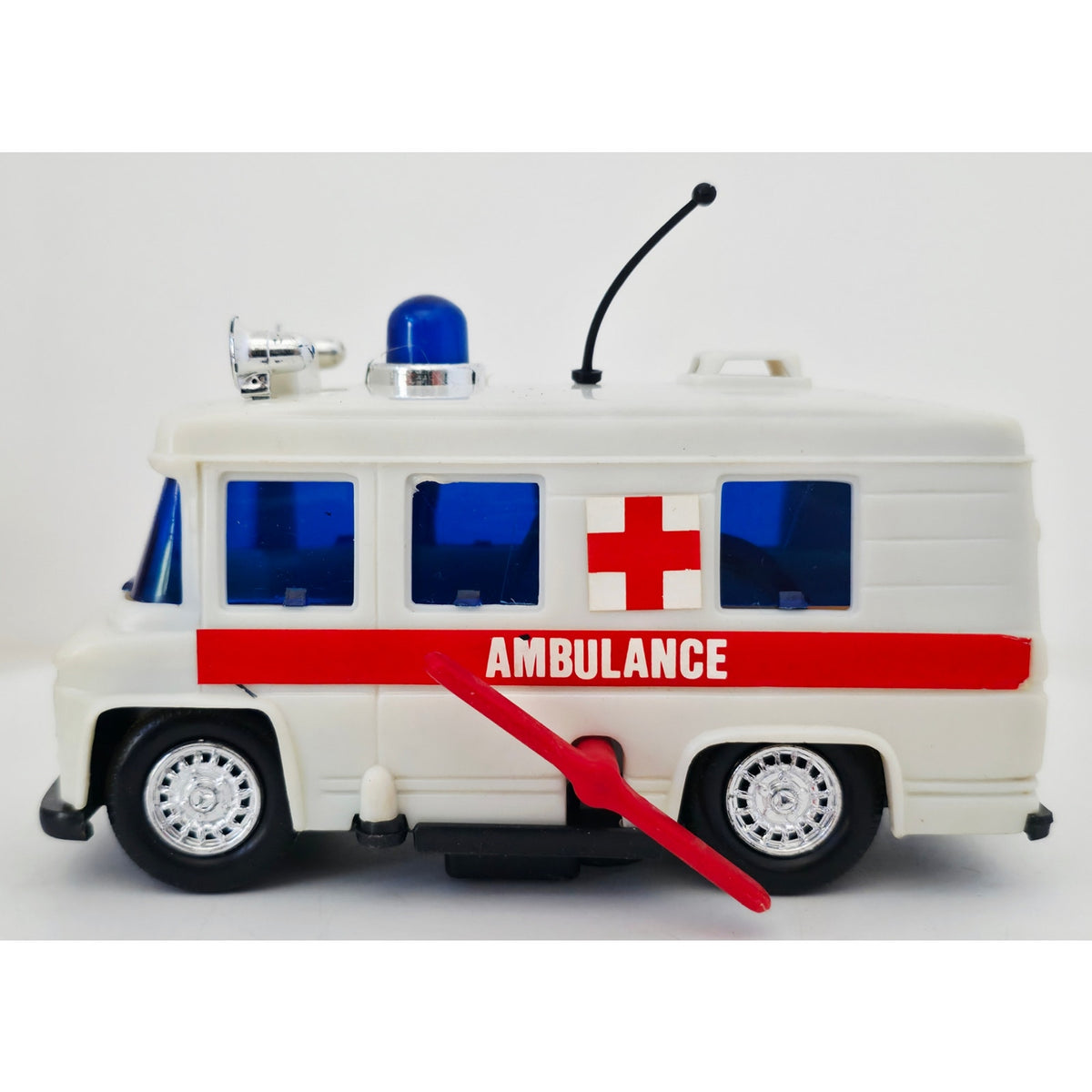 VINTAGE *NEW* 1960's Ambulance Emergency Truck Mercedes Van w/Real Siren Sound