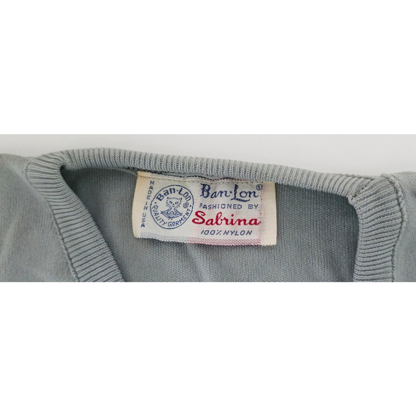 VINTAGE *NEW* 1970's Ban-Lon Women's Gray Long Sleeve Shirt 100% Nylon Size M