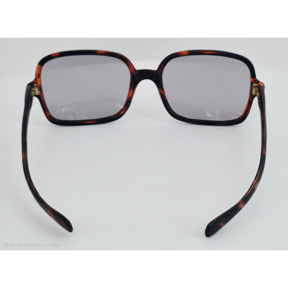 VINTAGE *NEW* 1970's Unisex Tortoise Frame with Gray Lens Sunglasses Made in Italy