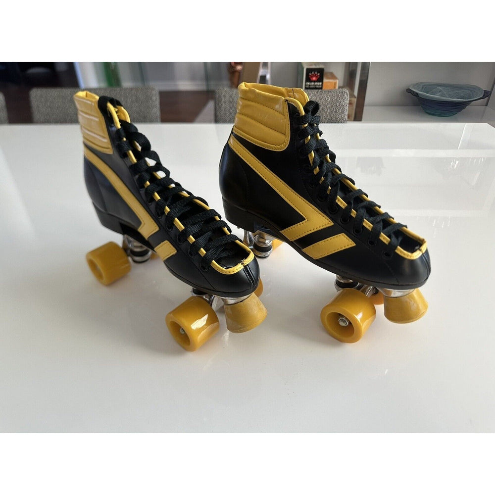 VINTAGE *NEW* 1970's Hot Shot Vinyl Demi-Boot Roller Skates- Men's 8/Women's 10