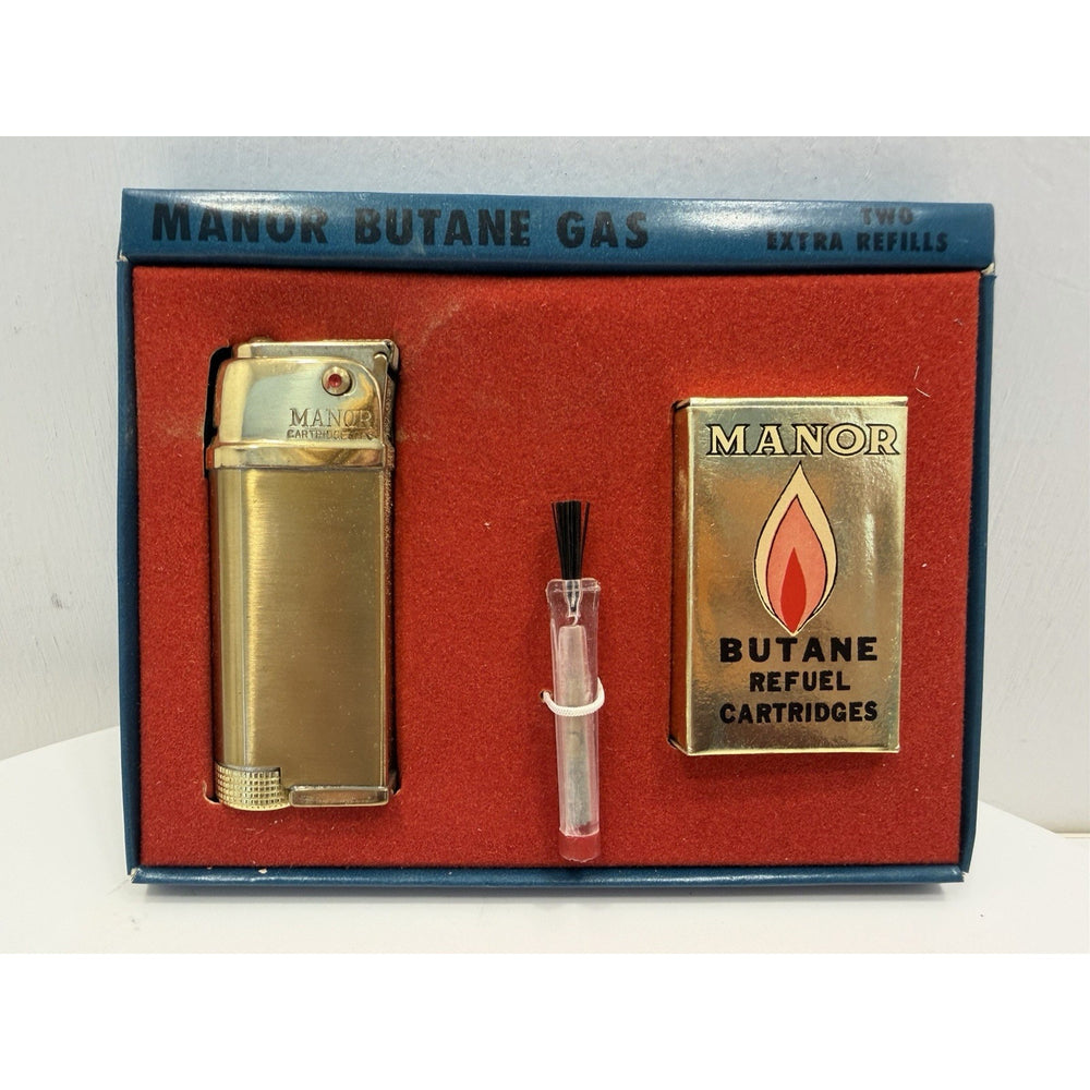 VINTAGE *NEW* 1950's Manor Butane Lighter Set w/Refills + Flints