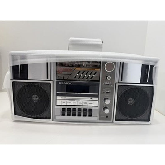 VINTAGE *NEW* WRAPPED 1980's Sanyo M9835K Stereo Radio Cassette Recorder Boombox
