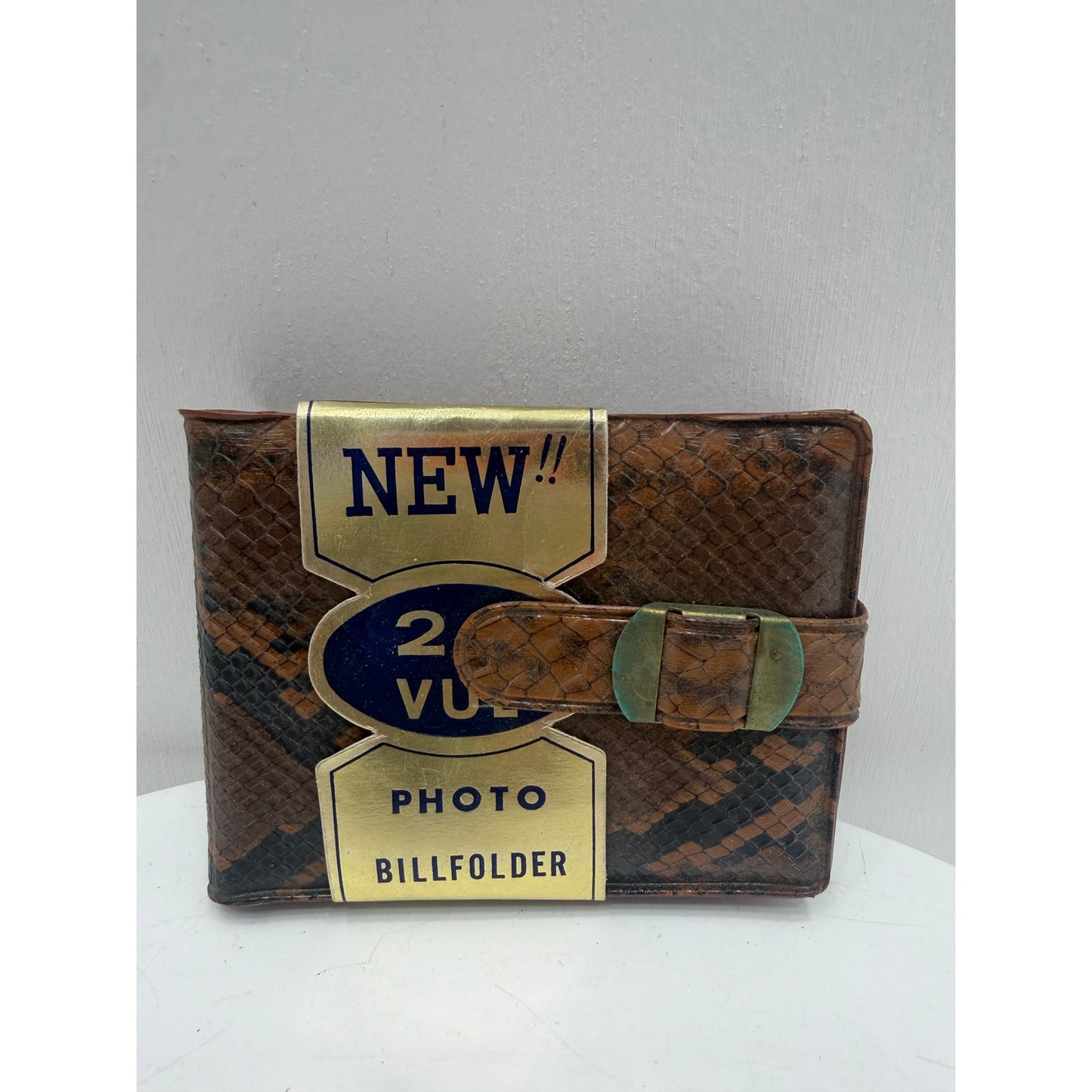 VINTAGE *NEW* 1970's Bi-Fold Coin, Photo and Cash Snake Print Wallet