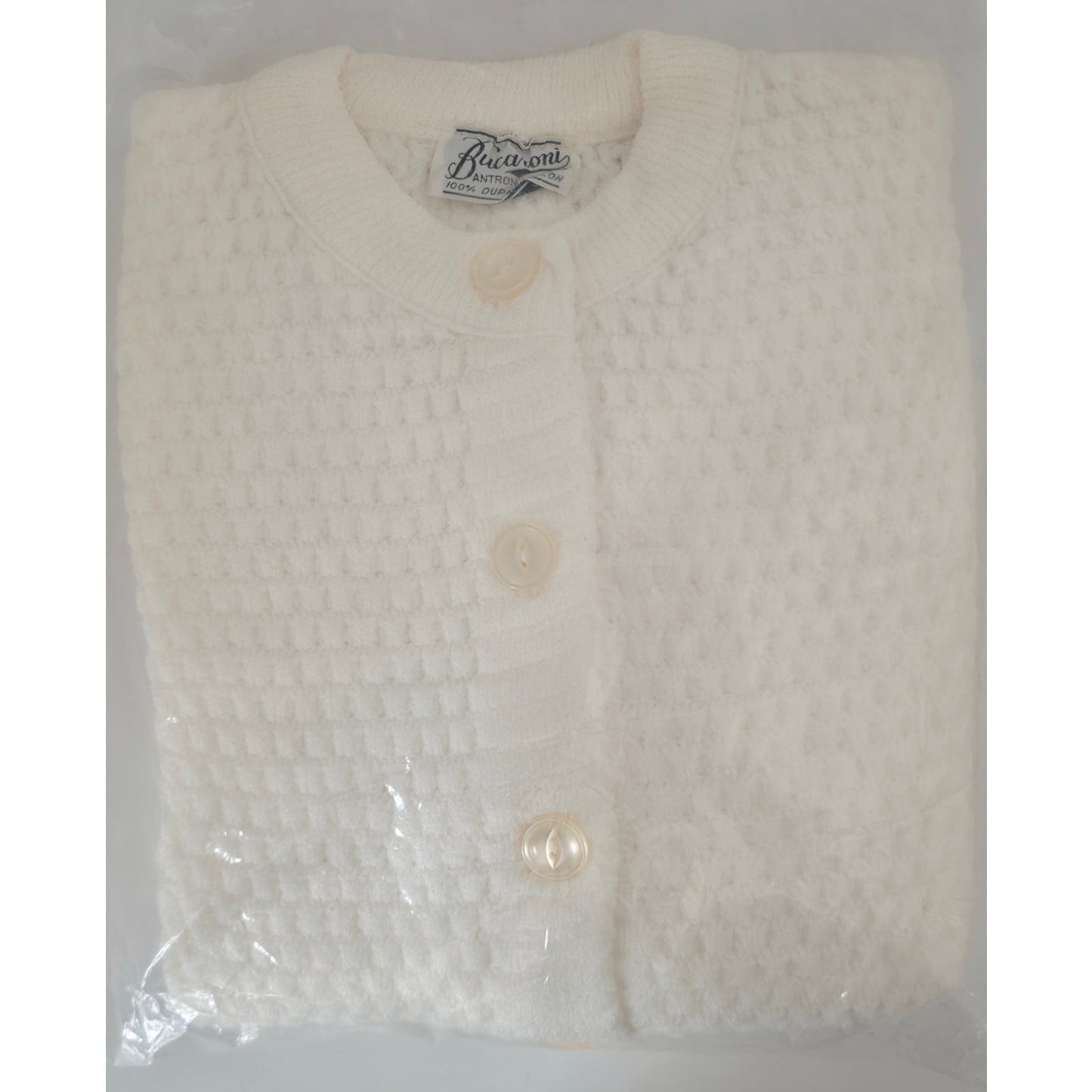 VINTAGE *NEW* 1960's Women's White Collared Button Down Sweater 100% Nylon Sz 38
