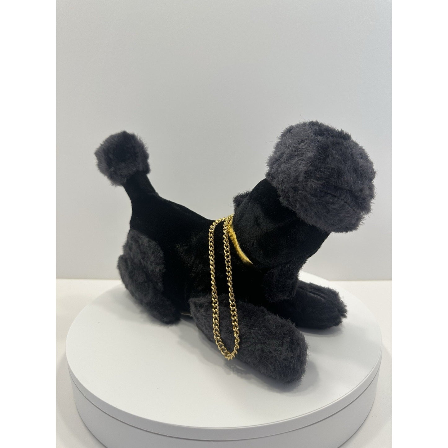 VINTAGE *NEW* 1960's Four Star AM Stuffy Micro Transistor Radio Black Poodle Dog