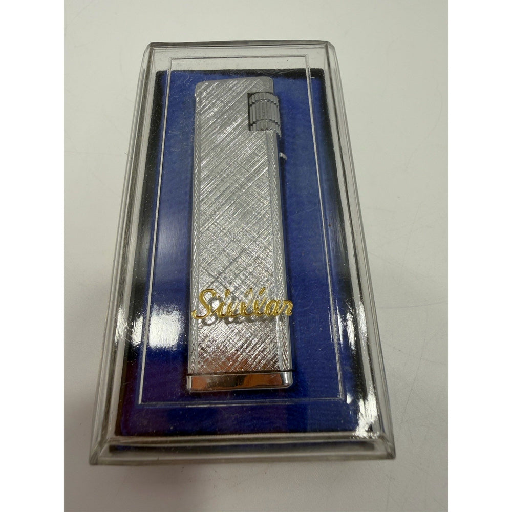 VINTAGE *NEW* 1950's Stellar Silver Textured Super Lighter