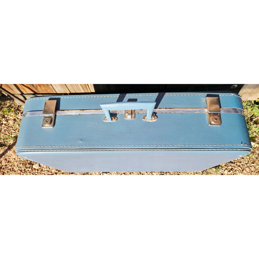 VINTAGE *NEW* 1960's Starflite Blue Hard Shell Luggage Size Large USA