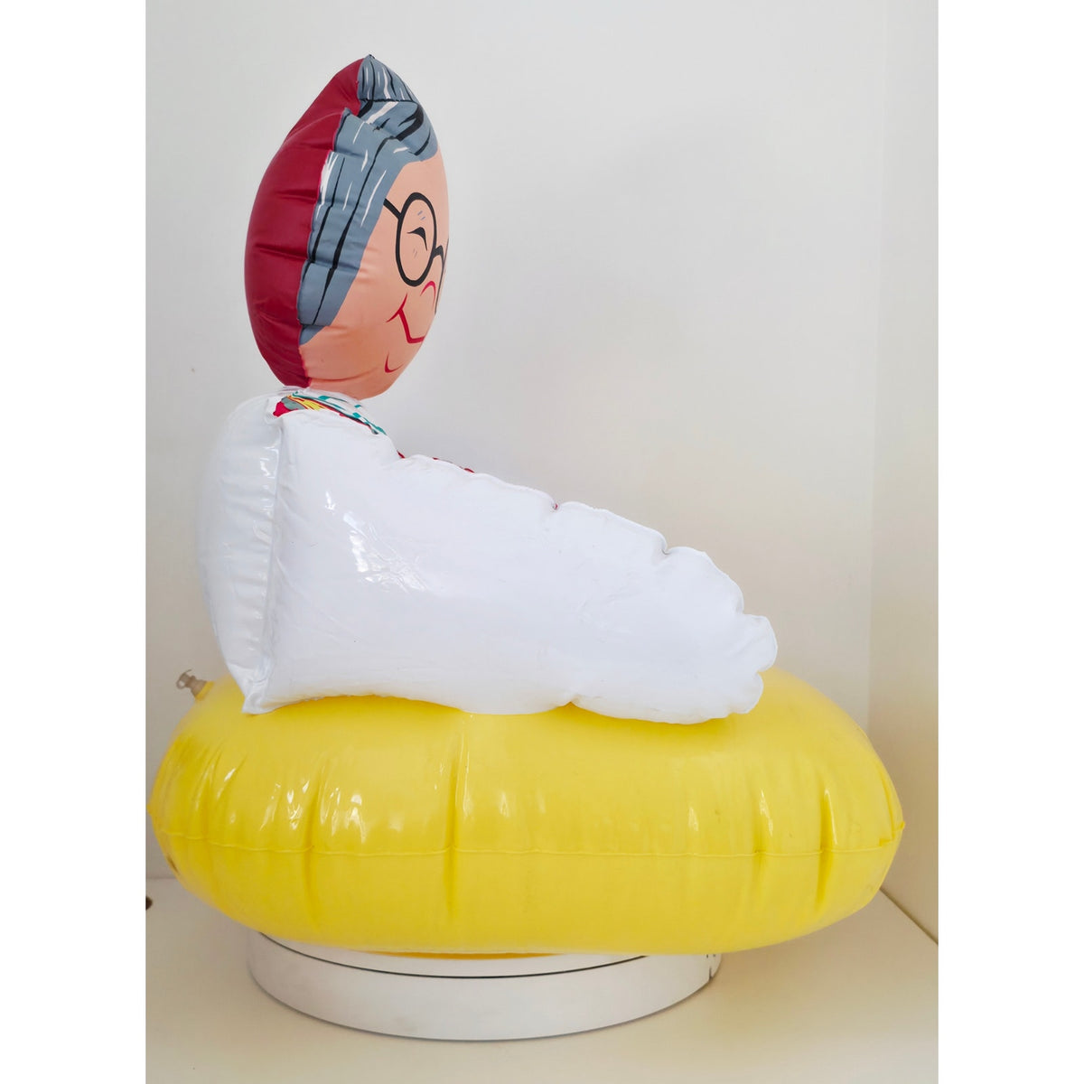 VINTAGE *NEW* 1960's Grand Ma Inflatable Indoor/Outdoor Chair