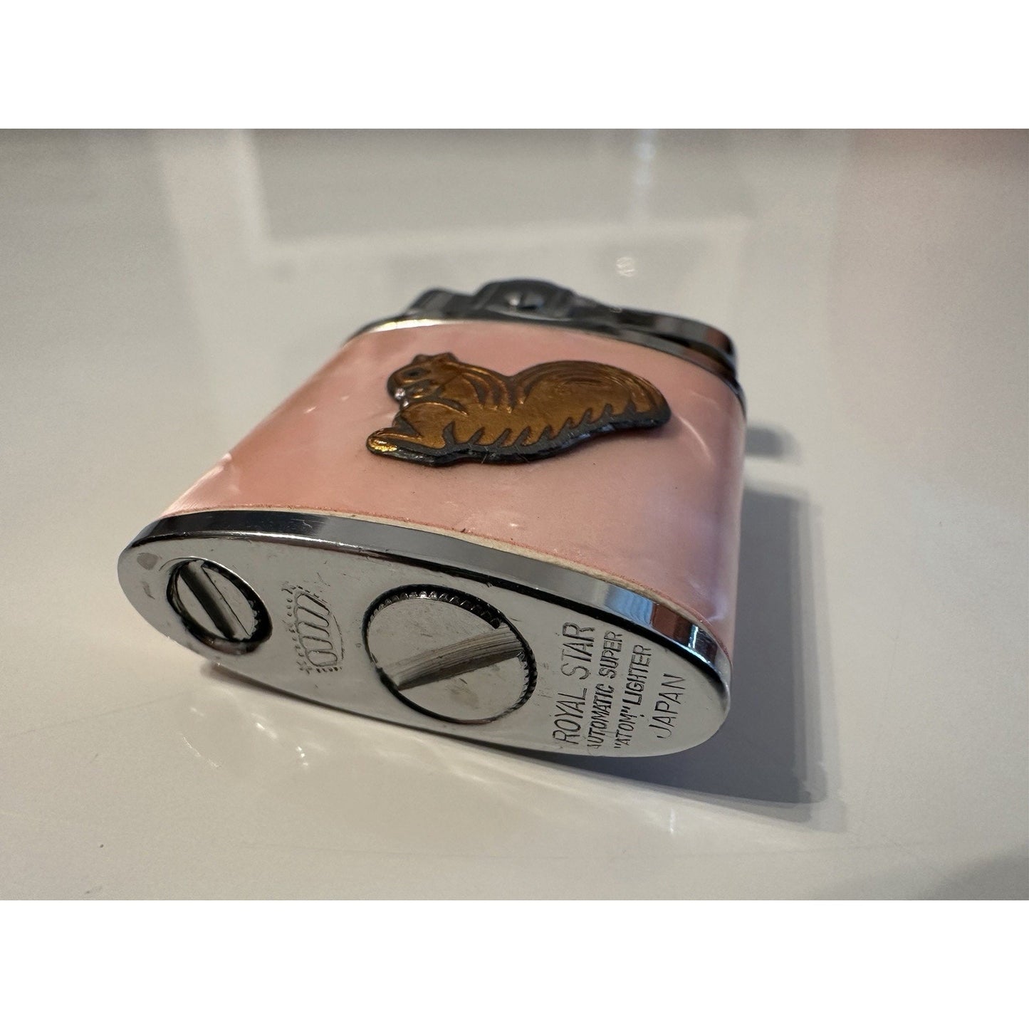 VINTAGE *NEW* 1956 Royal Star Lighter Pink with Gold Squirrel