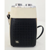VINTAGE *NEW* 1960's Sakura FS-19 Green/Black Solid State Micro Transistor Radio