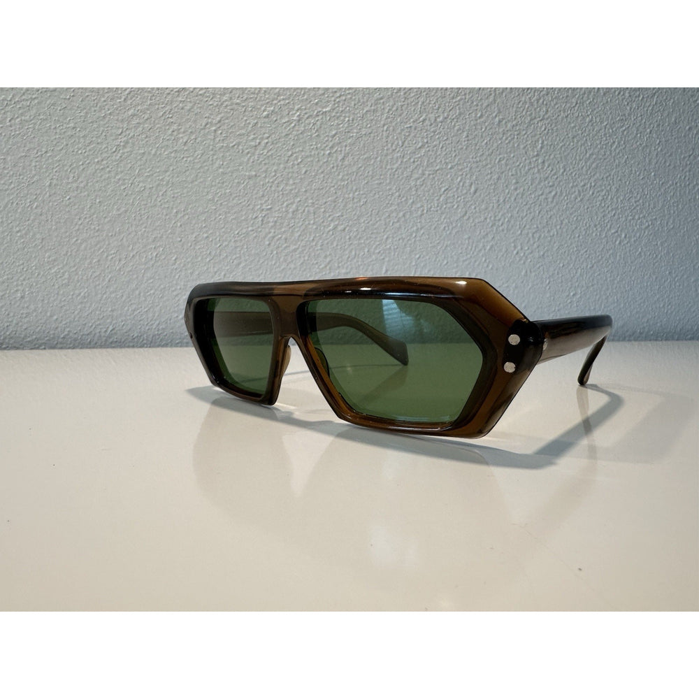 VINTAGE *NEW* 1970's Glam Unisex Sunglasses Brown Hex Frame MINT