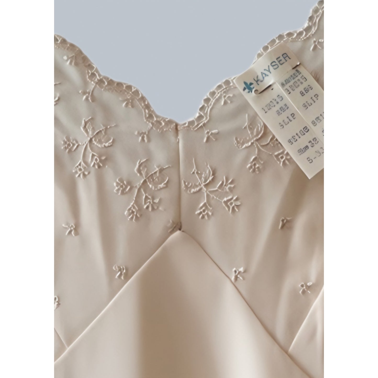 VINTAGE *NEW* 1960's Kayser Cream with Lace Trim Slip Dress Size S (32)
