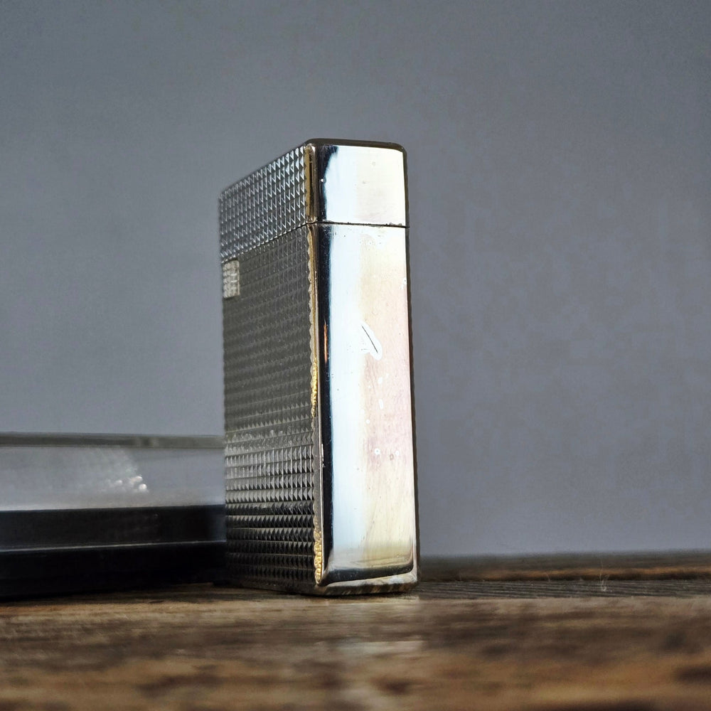 VINTAGE *NEW* 1960's Hadson Triumph Silver Textured Lighter Japan