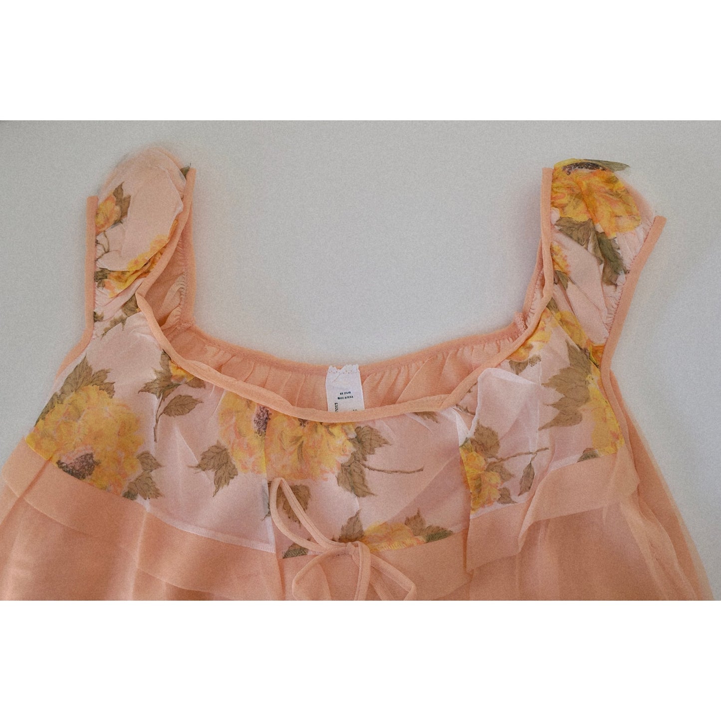 VINTAGE *NEW* 1960's Women's Peach Nightgown with Flowers 100% Acetate Size L