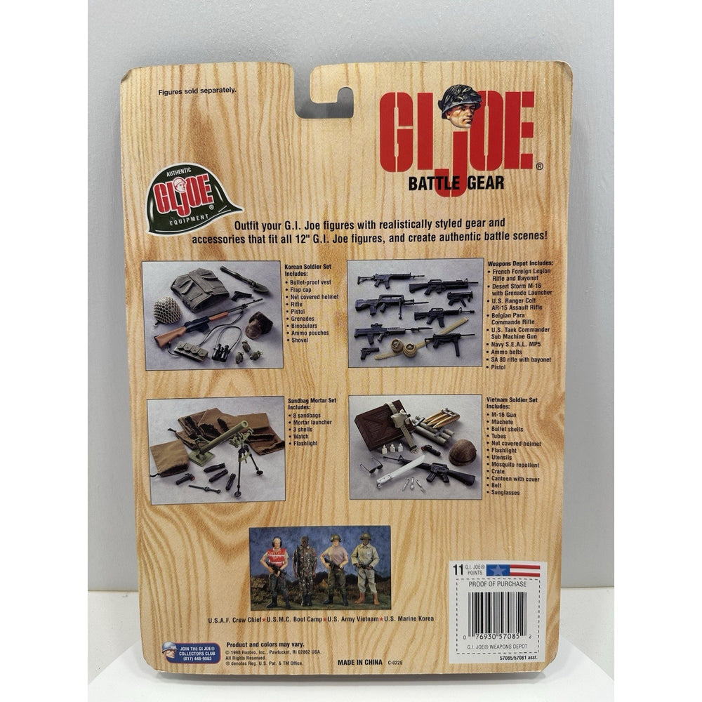 VINTAGE *NEW* 1998 GI Joe Battle Gear Weapons Depot Set