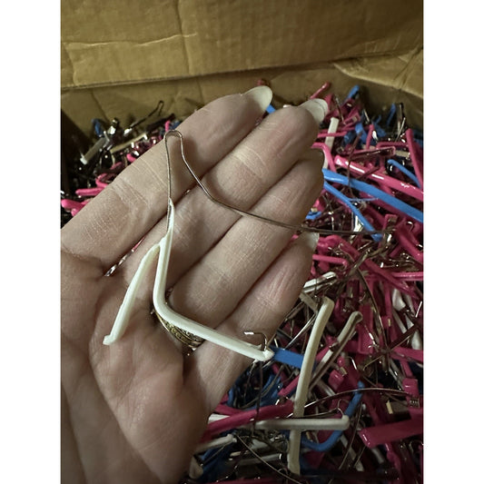 VINTAGE 80's Hair Clips Flawed but Fabulous Perfect for Upcycling, DIY, Art - 10lb box