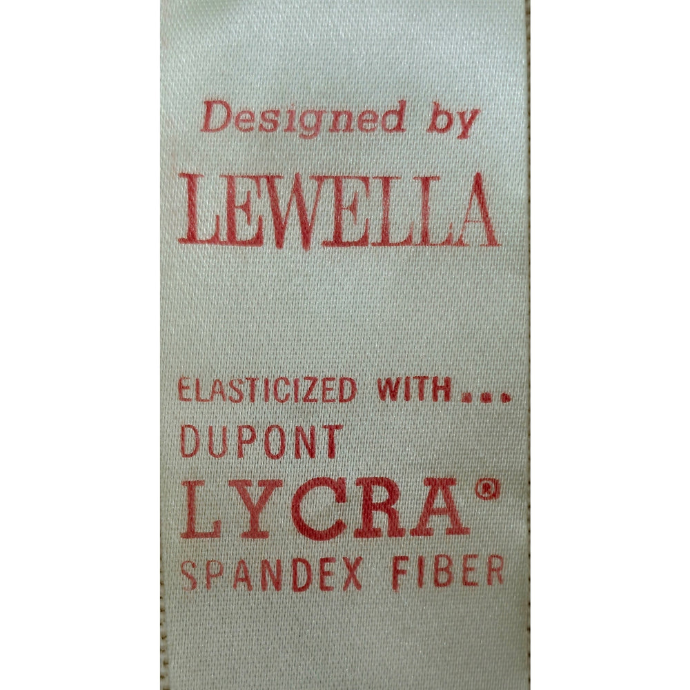 VINTAGE *NEW* 1960's Lewella Women's Cream Girdle with Garters Size S