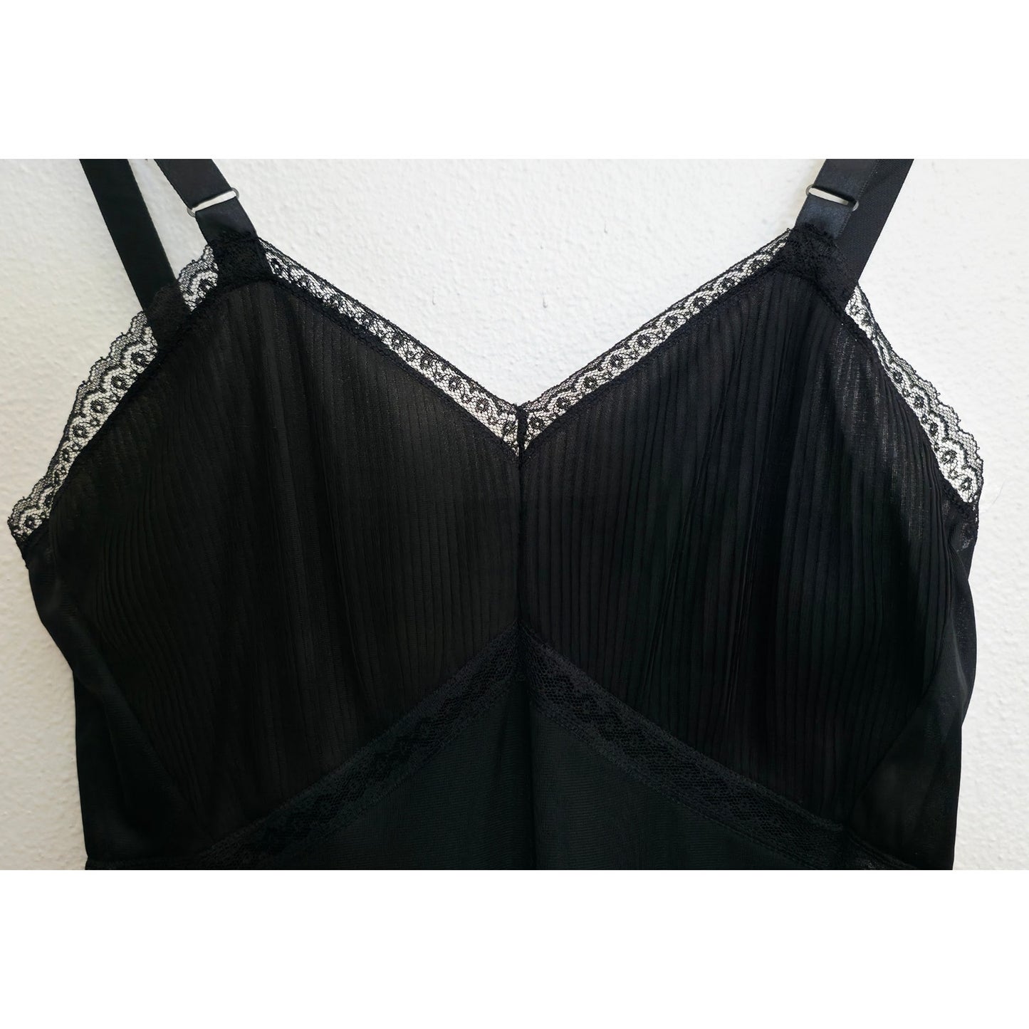 VINTAGE *NEW* 1960's Women's Black with Lace Trim Slip Dress Size 34
