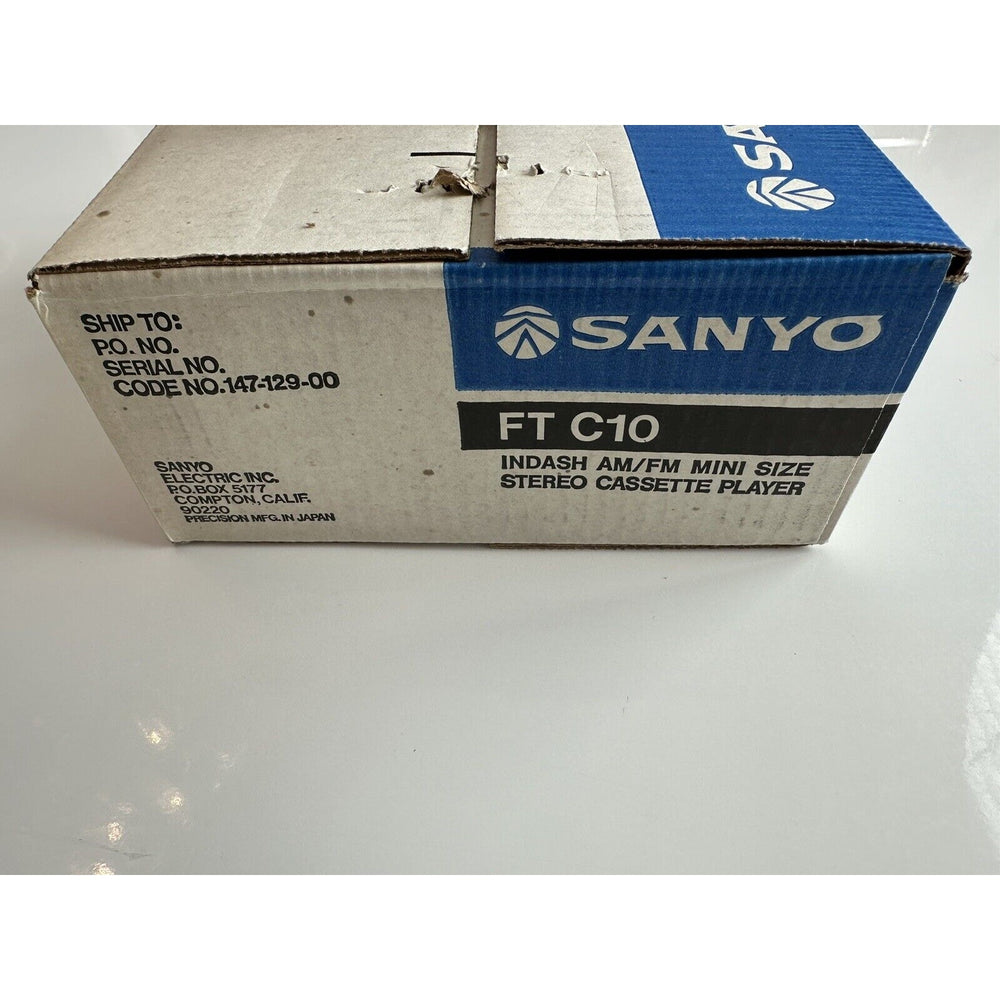 VINTAGE *NEW* Sanyo FT-C10 Indash Mini am/fm Cassette Car Stereo
