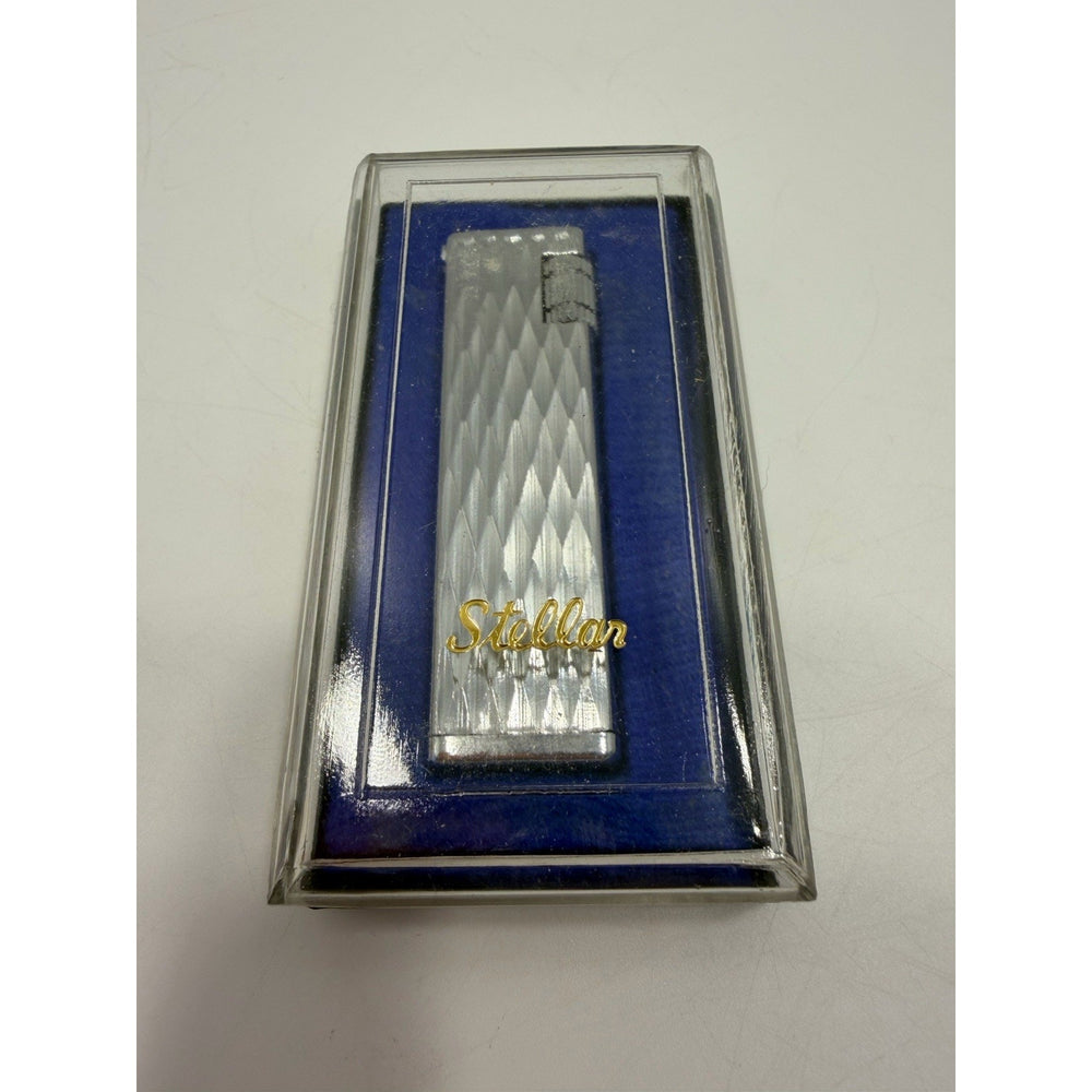 VINTAGE *NEW* 1950's Stellar Silver Textured Super Lighter