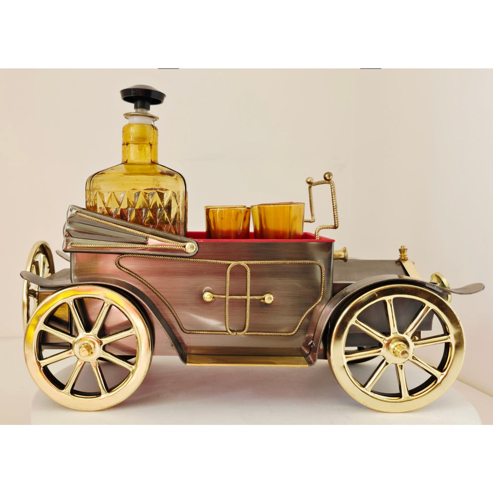 VINTAGE *NEW* 1950's Decanter Music Box Ford Antique Car with 4 Shot Glasses