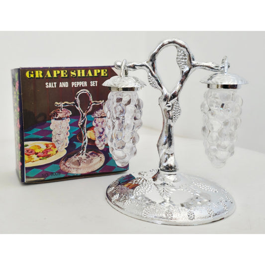 VINTAGE *NEW* 1960's Clear Grape Shape Salt and Pepper Shakers Set of 2