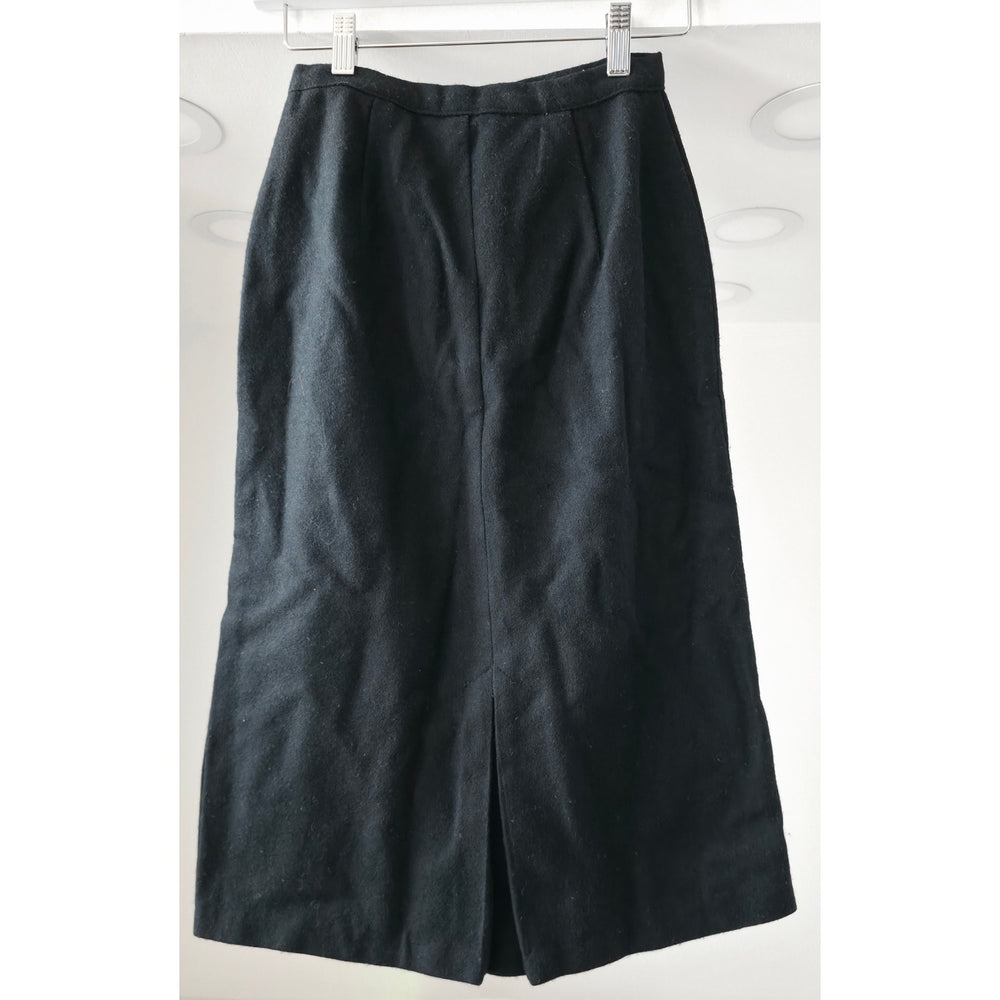 VINTAGE *NEW* 1960's  Women's Black Straight Skirt Size 10 (M)