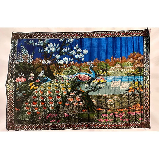 VINTAGE *NEW* Beautiful Peacock At the Lagoon Wall Art Rug/ Tapestry