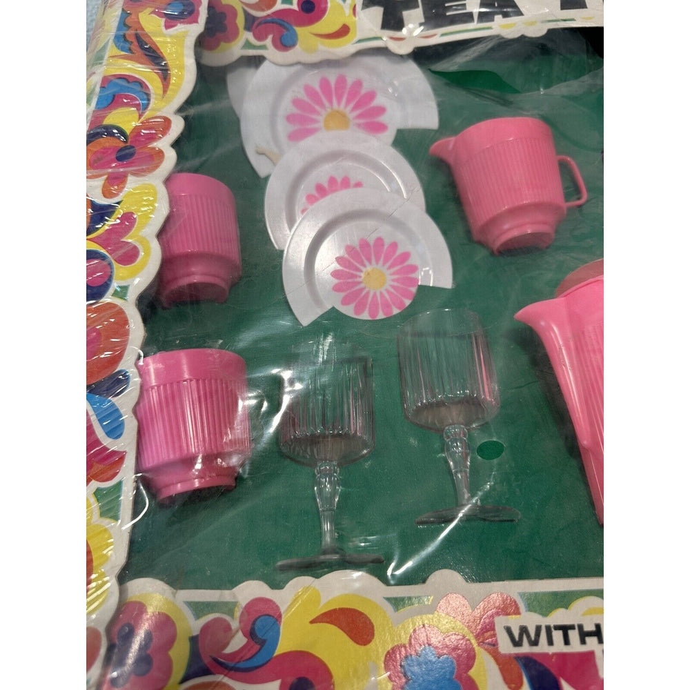 VINTAGE *NEW* 1970's Tea Set - Service for 8
