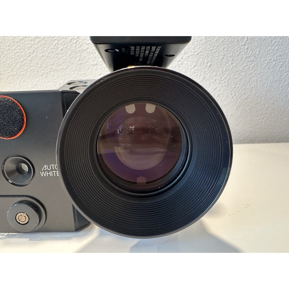 VINTAGE *NEW* 1980's Hitachi VK-C1500 Color Video Camera F1.2X6 Zoom