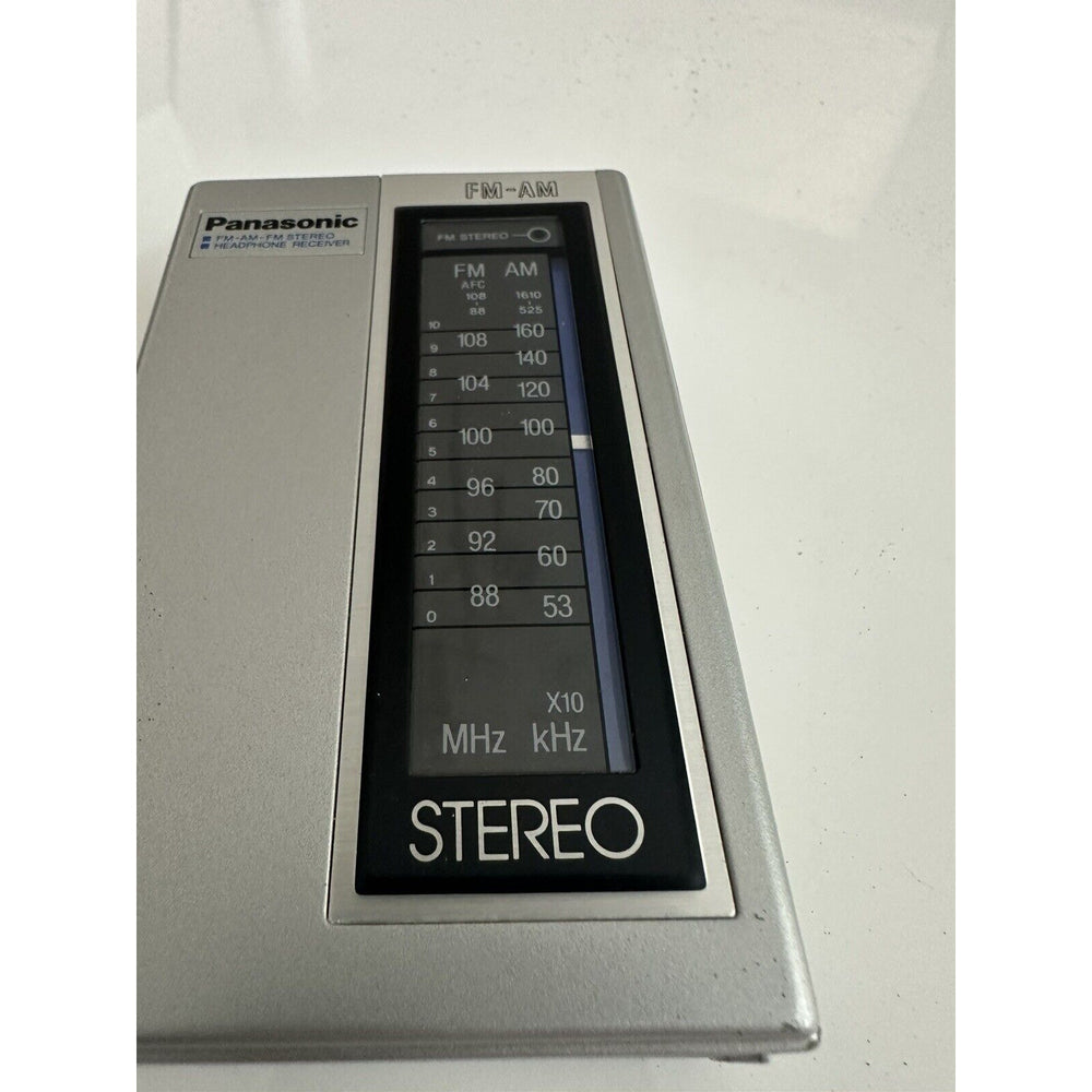 VINTAGE *NEW* 1980's Panasonic RF-444 Portable AM FM Radio Walkman