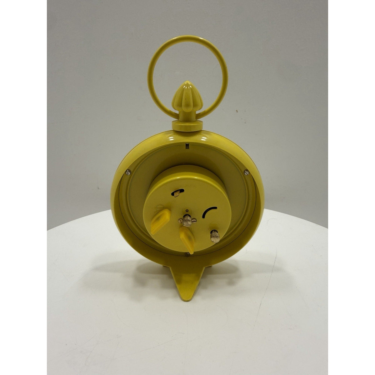VINTAGE *NEW* 1970's Dynasty 7" Keywound Metal Alarm Clock - Yellow