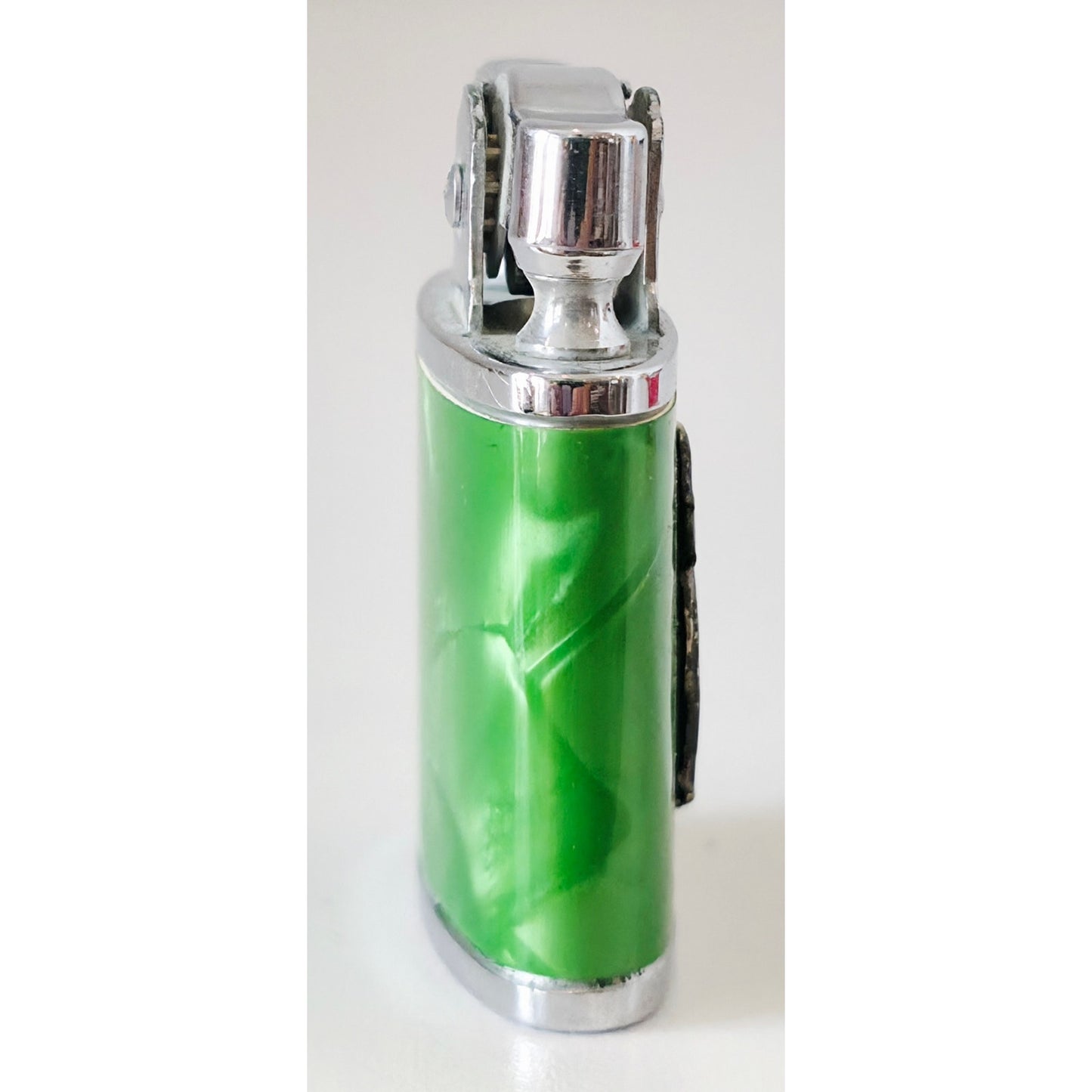 VINTAGE *NEW* 1956 Royal Star Japanese Super Lighter with Poodle Dog (Green)