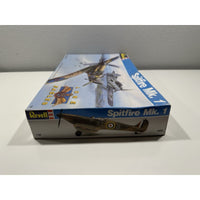 VINTAGE Revell Spitfire Mk. 1 "Lone Eagles" 1/32 Scale Model #4555 Open Box