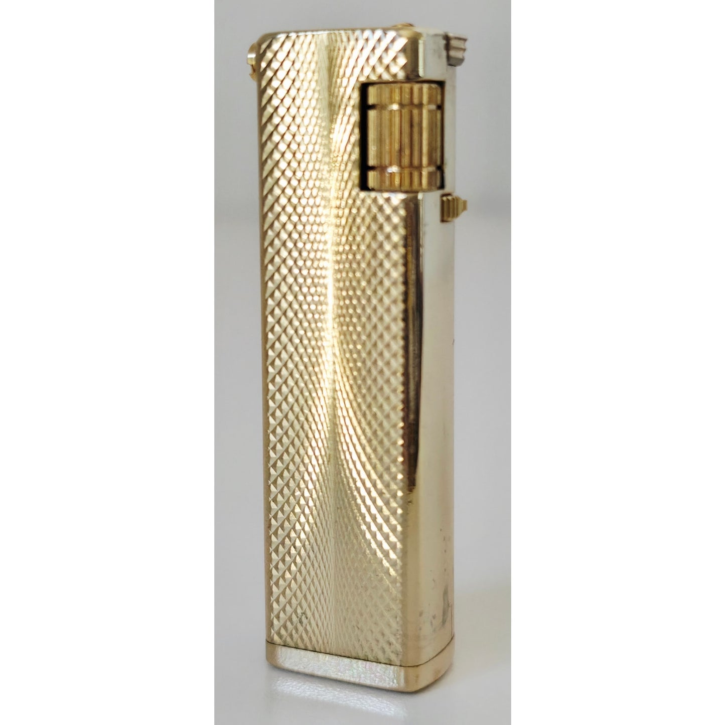 VINTAGE *NEW* 1960's Thin Gold Textured Lighter in Original Box by Supreme USA