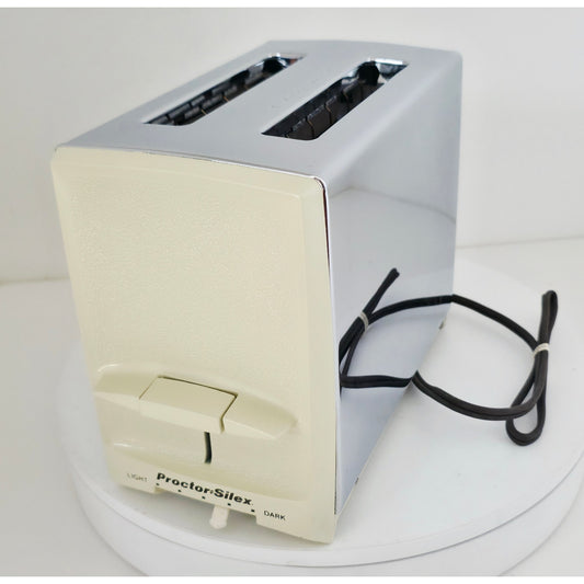 VINTAGE *NEW* 1980's Proctor Silex 2-Slice Toaster Chrome/Almond Color USA