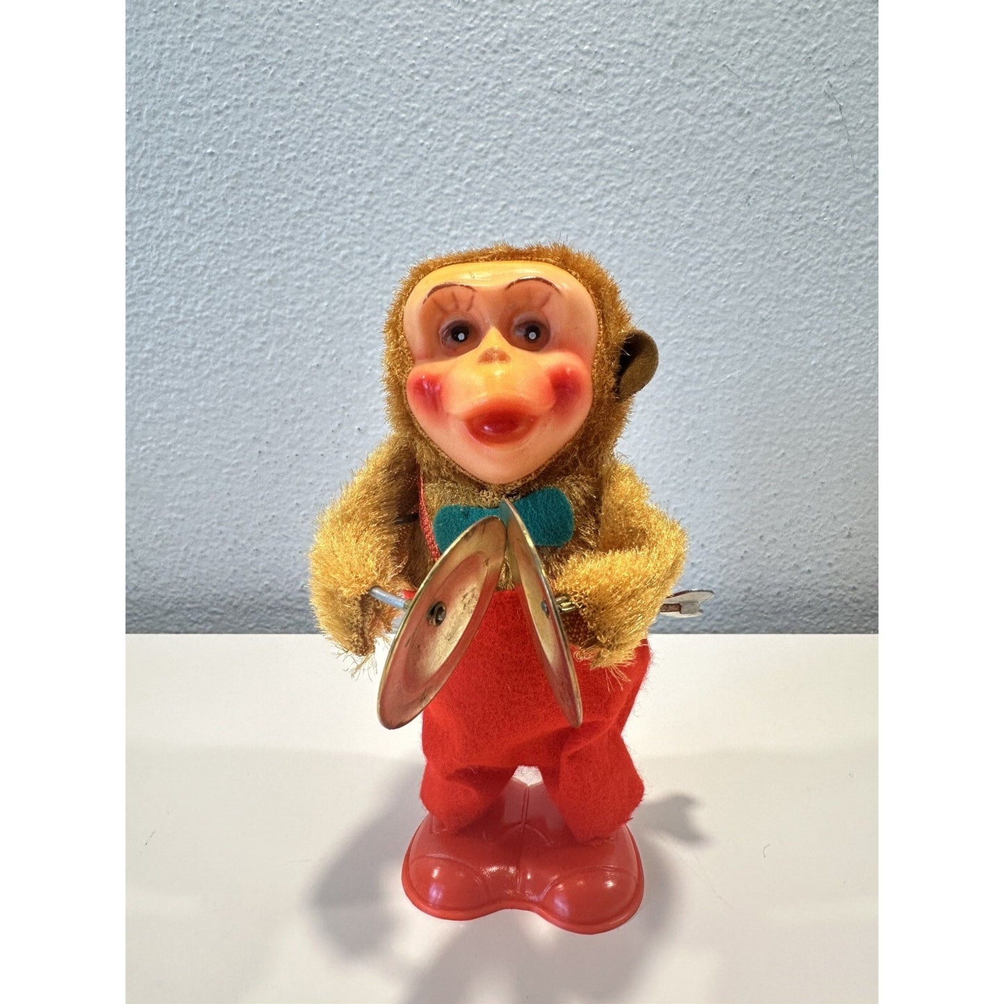 VINTAGE *NEW*  Musical Moving Monkey w/Clashing Cymbals Wind-Up Toy
