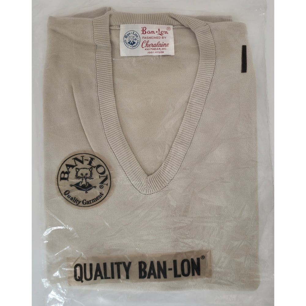 VINTAGE *NEW* 1970's Ban-Lon Women's Beige Long Sleeve V-Neck Shirt Size L
